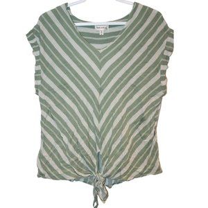 3/$25 🏷 Faith & Joy Women's Top Size Large